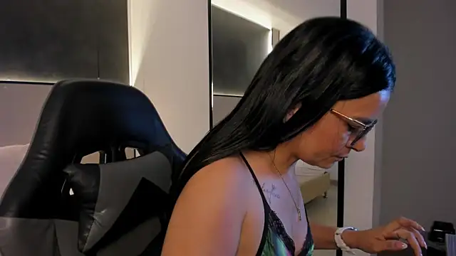 valeria_greedy's cam snapshot