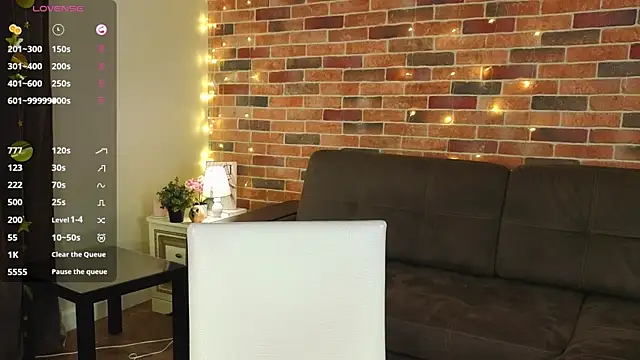 VoidElaris live sex cam