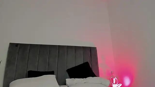 RedNDizzy's cam snapshot