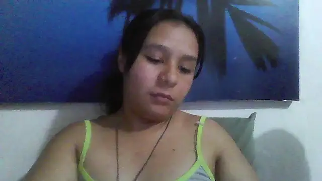 Charis_21's cam snapshot