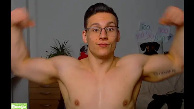 ZeinMiracles's cam snapshot