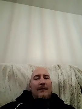 bretonbreton35's cam snapshot