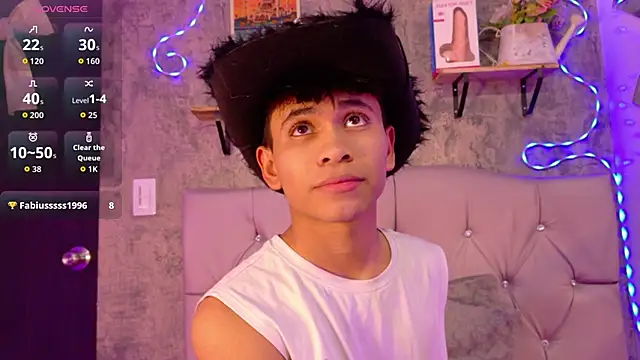 Ethan_Westt's cam snapshot