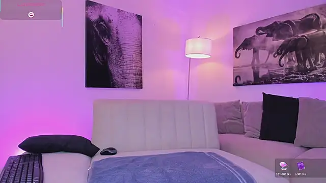 alaia7h's cam snapshot