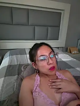 Alessandra-Mex92's cam snapshot