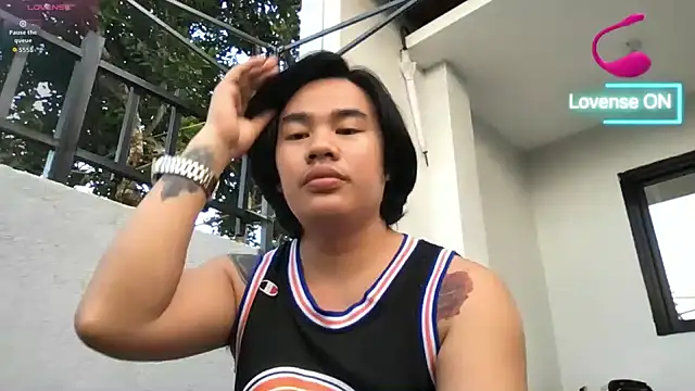 Malia_Nicole live sex cam