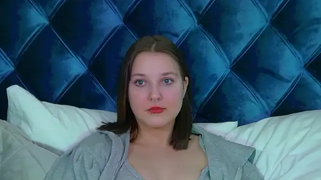 TinnaBurton live sex cam