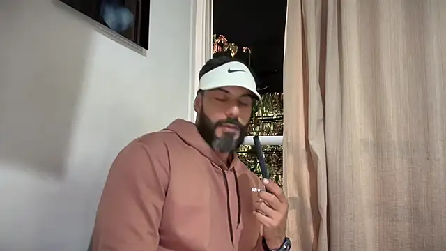 romeolovedark live sex cam