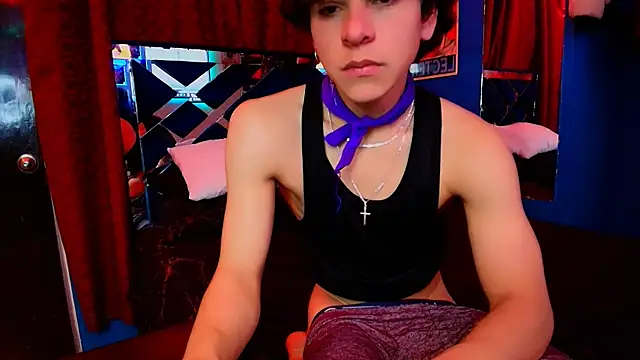 Luke_Howland live sex cam