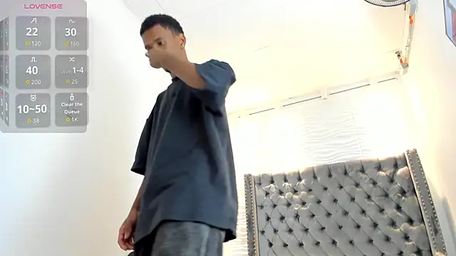 nero_reyd live sex cam