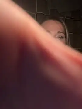 vinique99 live sex cam