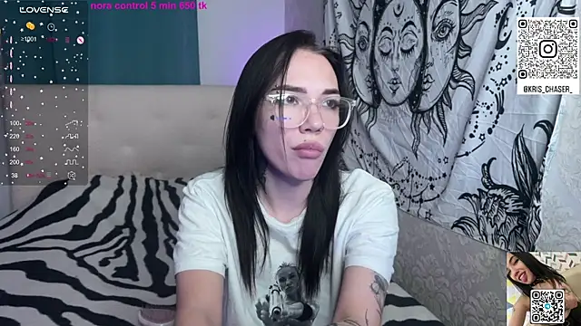 a_s_m__'s cam snapshot