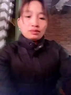 sowbibi's cam snapshot