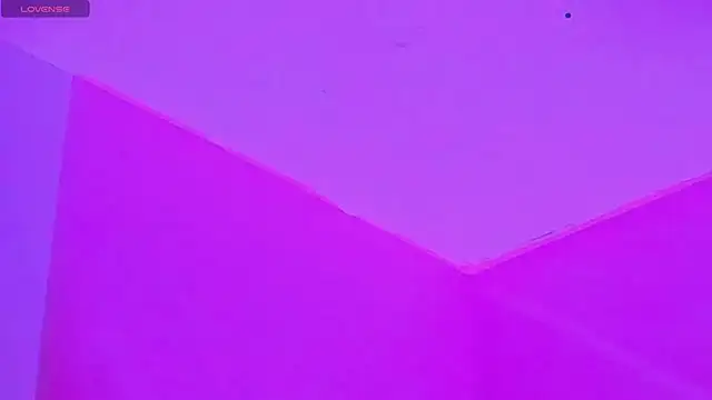 isabella_castillo_'s cam snapshot