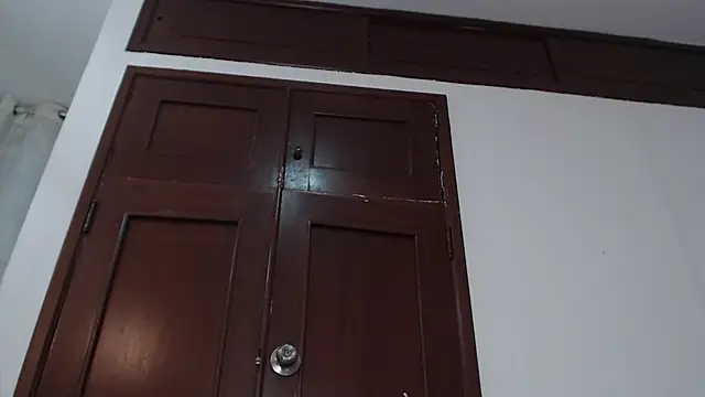 Darliin_G live sex cam