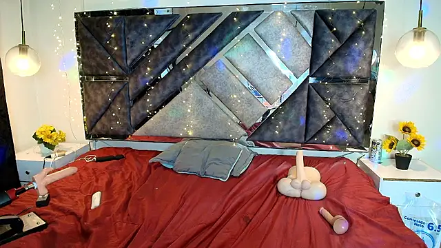 MysticMature's cam snapshot