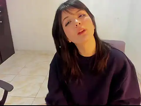 LilyWest19's cam snapshot