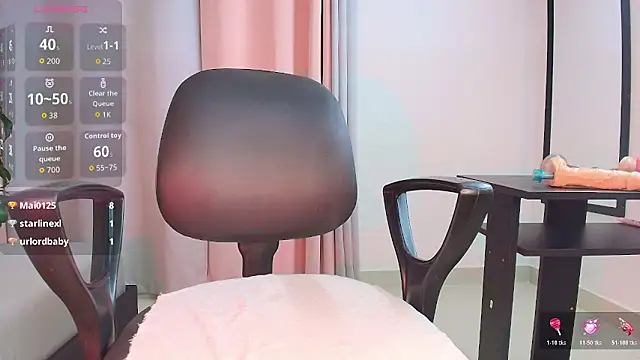 saray_reesee's cam snapshot