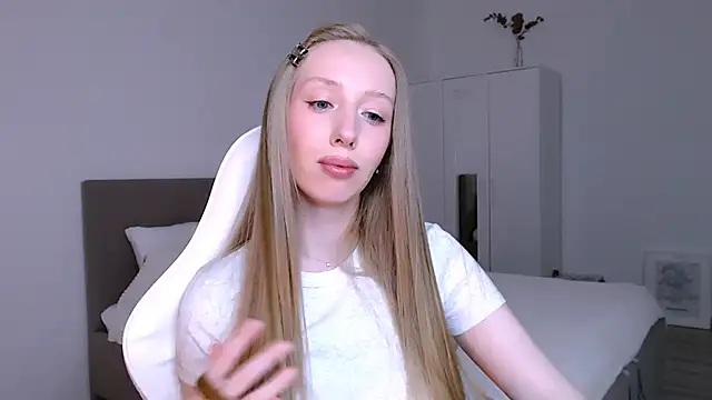 Luna_insniity live sex cam