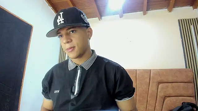 MATHY_ROBERT live sex cam