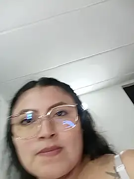 roouse_Pregnant live sex cam