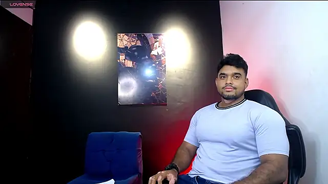 Big_furry_bear13 live sex cam