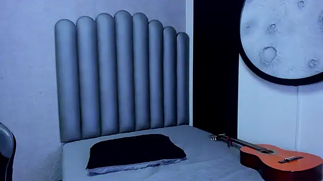 Charlotte-Star's cam snapshot