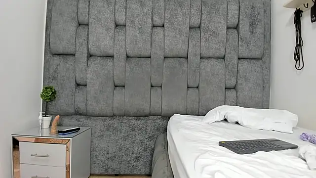 SeleneAndDorian live sex cam