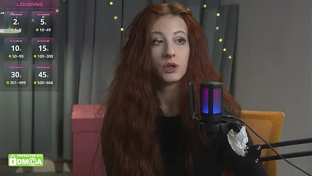 caty_cuddly live sex cam