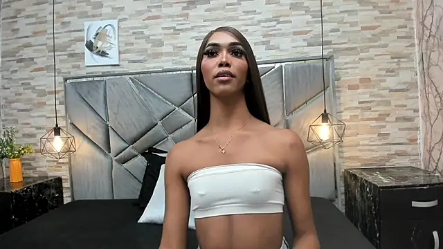 Fantasy_Trans_ live sex cam