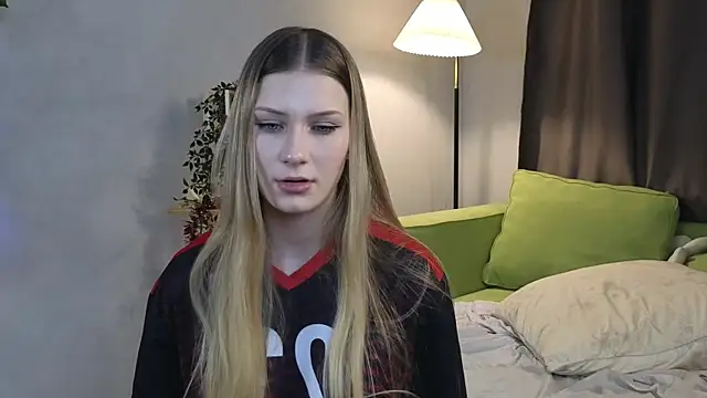 GlynisPernice live sex cam