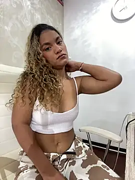 AngelPinkk_'s cam snapshot