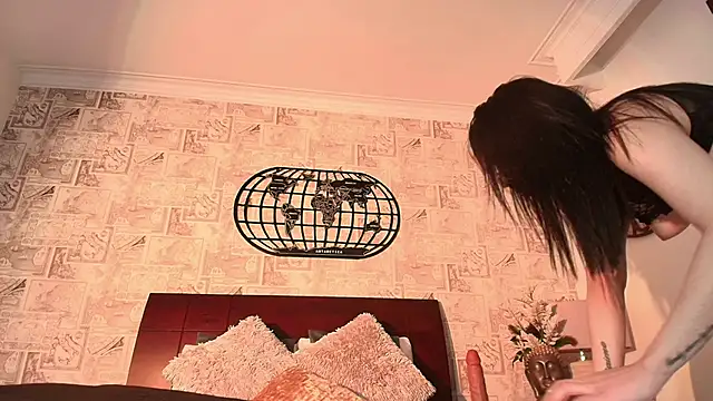 emily_clarkk_'s cam snapshot