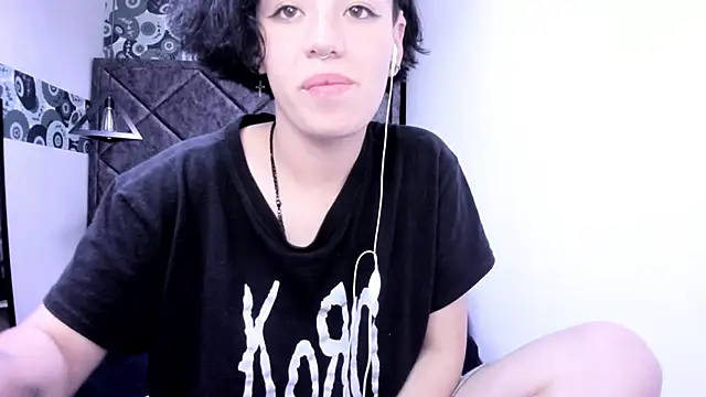 Kiara_Fox__'s cam snapshot