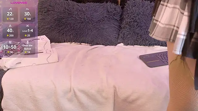 Luu_Blossom live sex cam