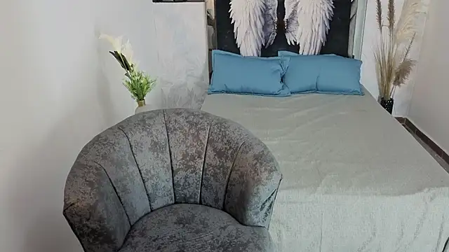 sarita_princess7 live sex cam