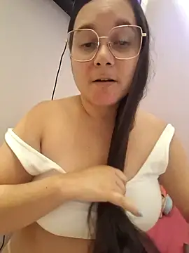 liababylia's cam snapshot