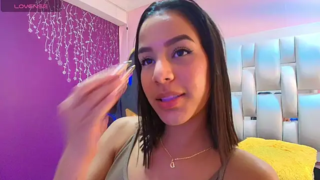 martiina_1's cam snapshot