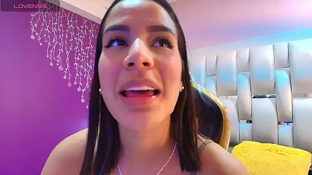 martiina_1's cam snapshot