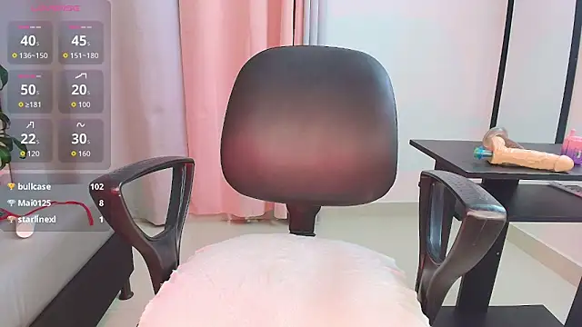 saray_reesee's cam snapshot