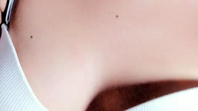 Real_virgin_Pussy's cam snapshot