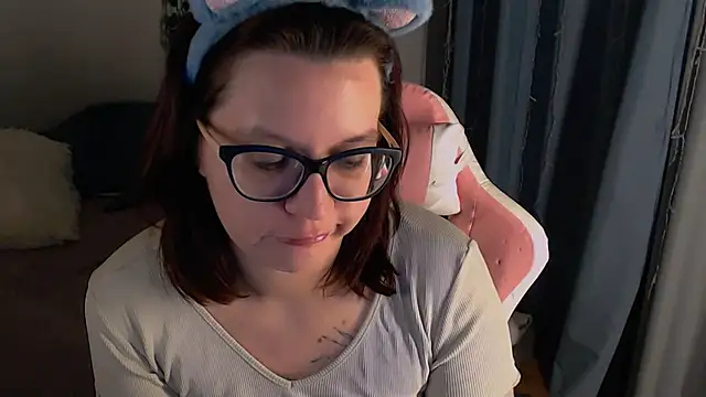 Milaniya_Poolys's cam snapshot