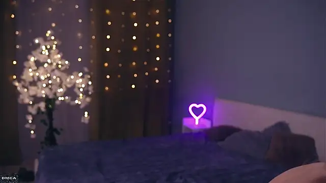 AccaCroyle live sex cam