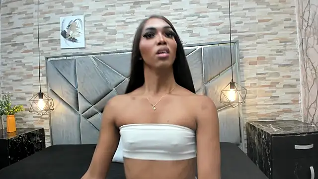 Fantasy_Trans_ live sex cam