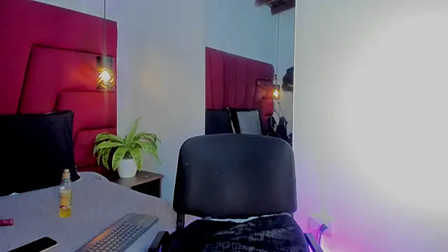 LadyLuminary live sex cam