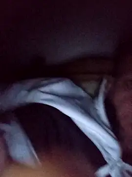 Kw8585kw live sex cam