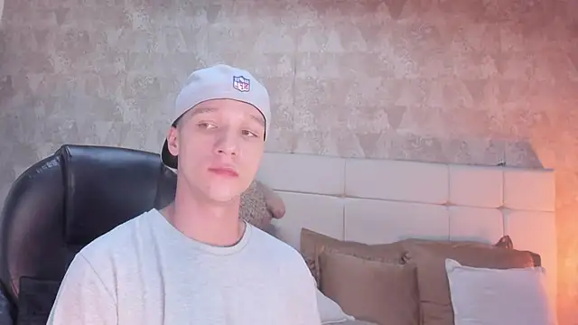 angelcortes's cam snapshot