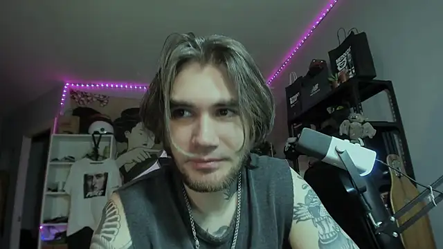 Go_V_Cs's cam snapshot