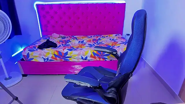 jean_burns's cam snapshot