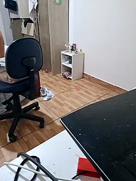 euahotmarii20's cam snapshot